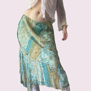 Y2K Low Rise Asymmetrical Hem Maxi Skirt in Green Paisley Print Size S
